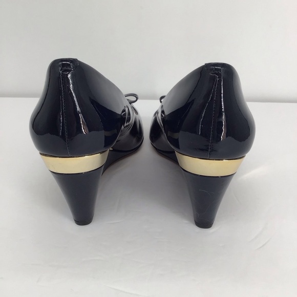Vince Camuto Veny Patent Leather Open Toe Wedge Heel Black NWT Size 8 - Picture 5 of 11